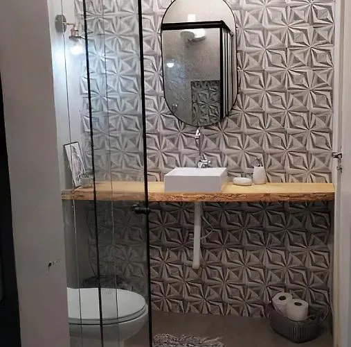 Aps De Frente Com Sacada Ou Terraco A 10 Minutos Do Aeroporto Apartment