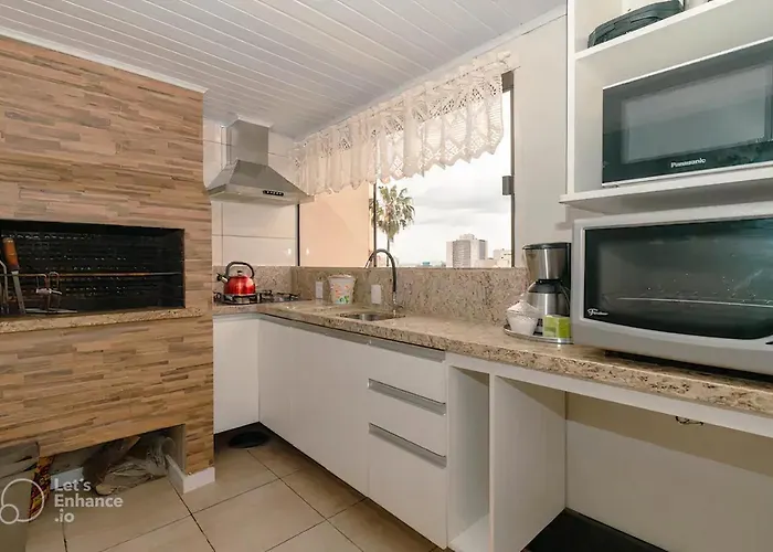 Aps De Frente Com Sacada Ou Terraco A 10 Minutos Do Aeroporto Apartment