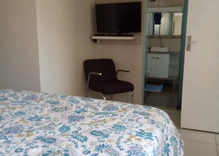 Aps De Frente Com Sacada Ou Terraco A 10 Minutos Do Aeroporto Apartment Porto Alegre